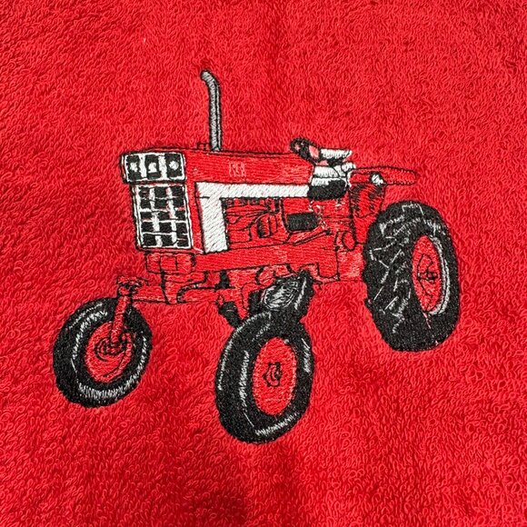 Tractor Towels Embroidered International Harvester 66 Series Hand Towel Set Farm - Picture 3 of 3